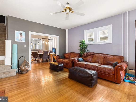5th image of 102 N Wells Ave