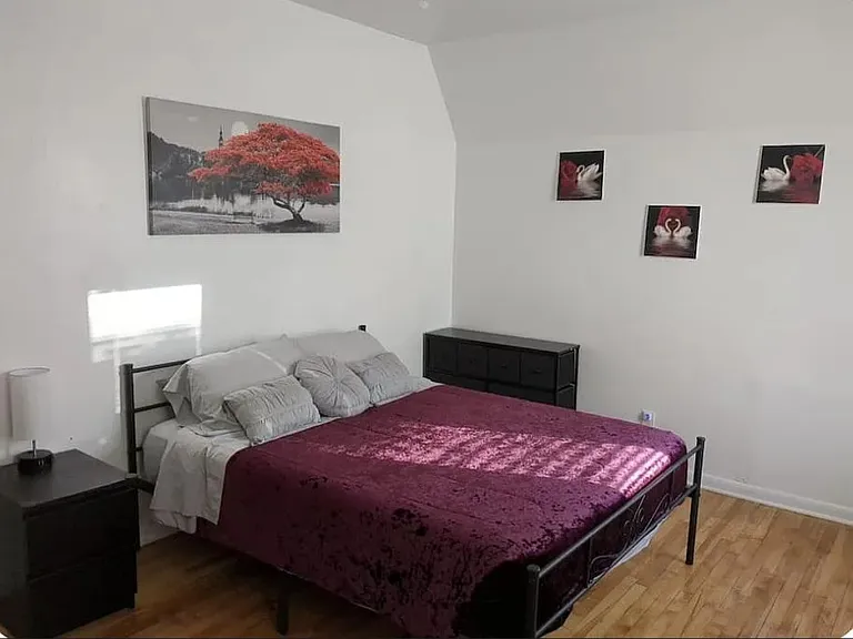 1310 Monmouth Ave — Photo 32