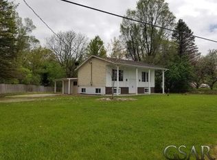 5459 Lansing Rd, Perry, MI 48872