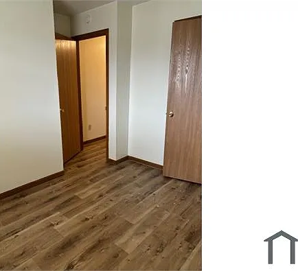 306 W College St #4 — Photo 10