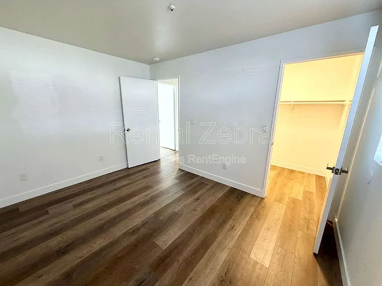 Vista Linda Apartments — Photo 64