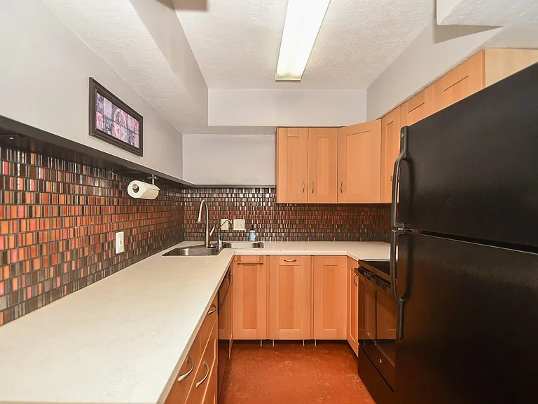 2601 Bellefontaine St — Photo 14