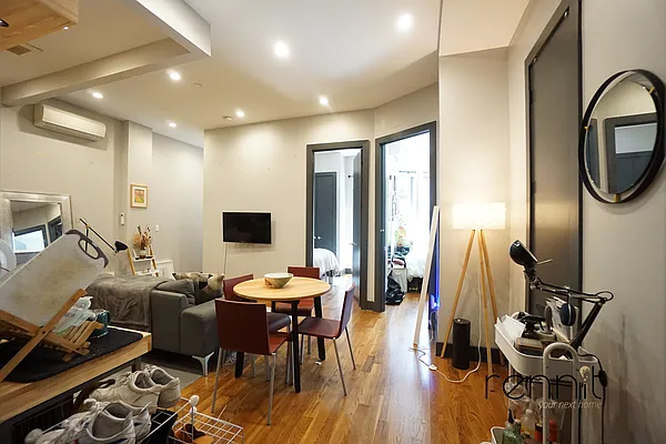 Rented by Rennit Inc. | media 3