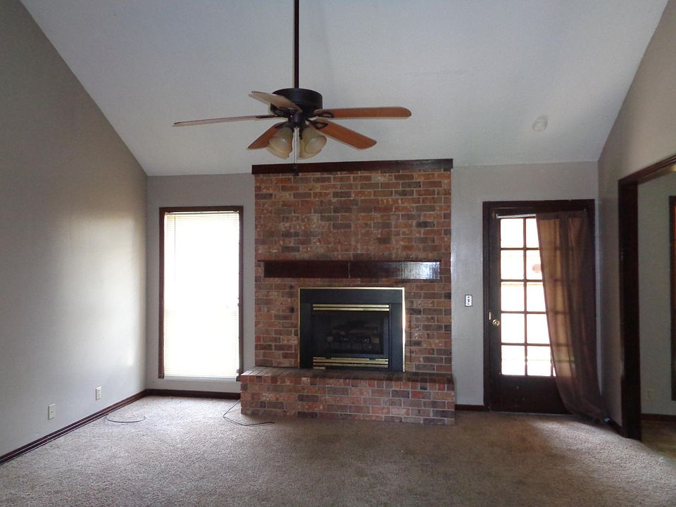 2nd image of 3217 John Hancock Dr