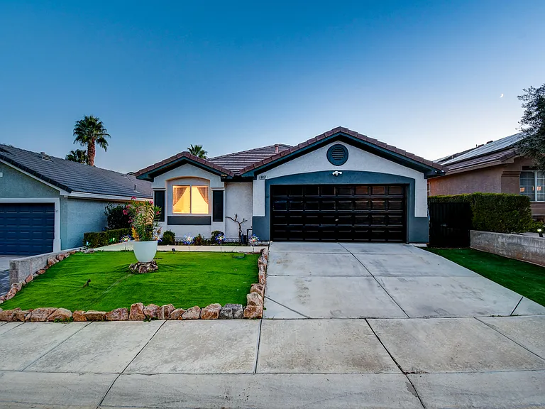 9657 Marble Peak Ct — Photo 42