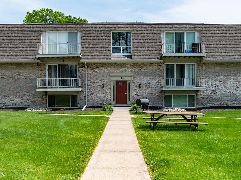 1st image of 3614 Lakeshore Dr