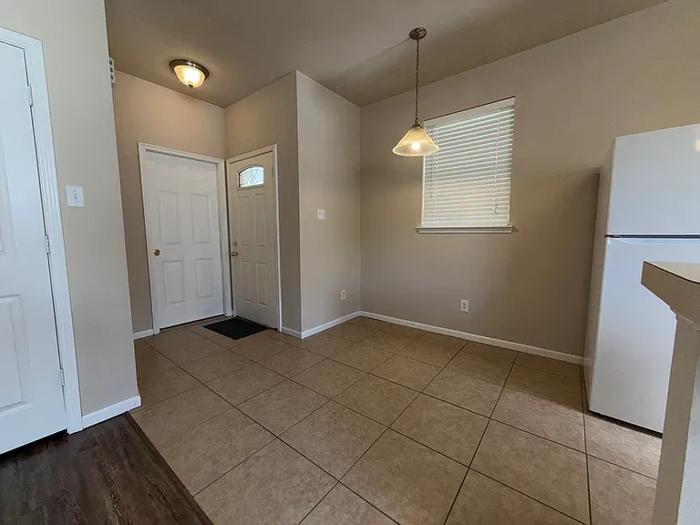 11902 Chetman Dr #B — Photo 11
