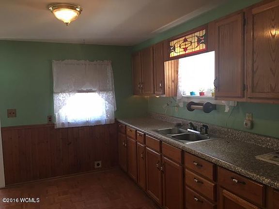 5th image of 138 Hudson St