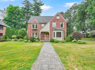 70 Dover Rd, Longmeadow, MA 01106