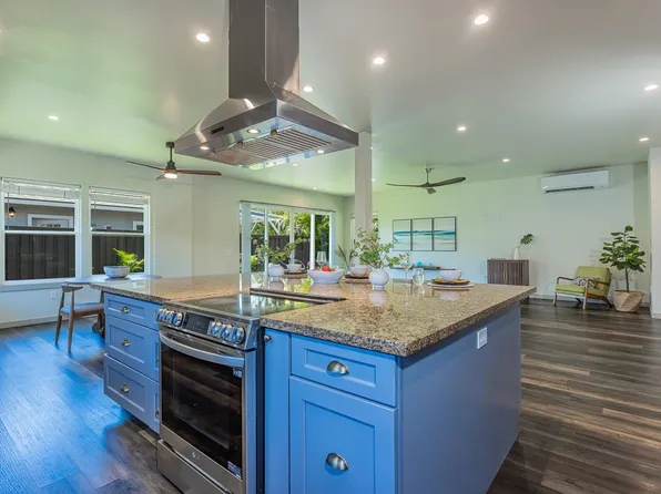 34 Honuea St, Kihei, HI 96753