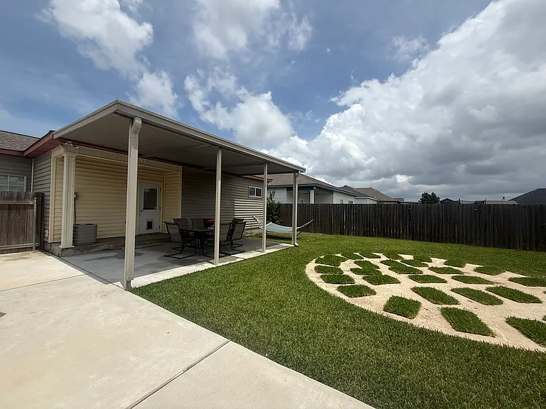 5245 Savannah Ln — Photo 8