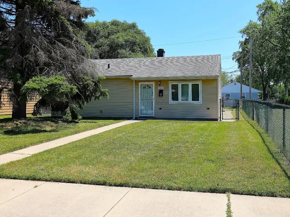 7445 White Oak Ave, Hammond, IN 46324