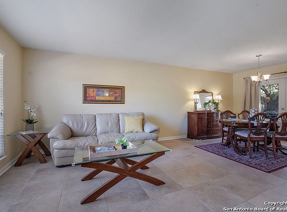 4th image of 3130 Colony Dr