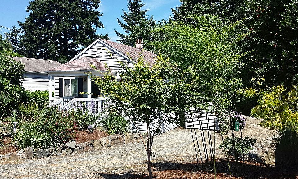 2nd image of 3718 SW 98th St