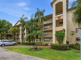 Century Village, Pembroke Pines, FL 33027