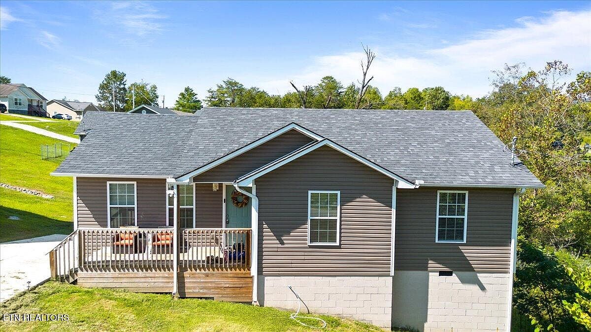 236 Sandy Hill Rd, La Follette, TN 37766 | MLS #1314837 | Zillow