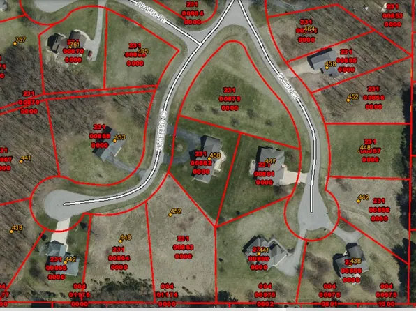 452 Bluebird Ct, Green Lake, WI 54941