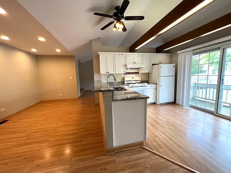 1214 Ballantrae Pl #E — Photo 5