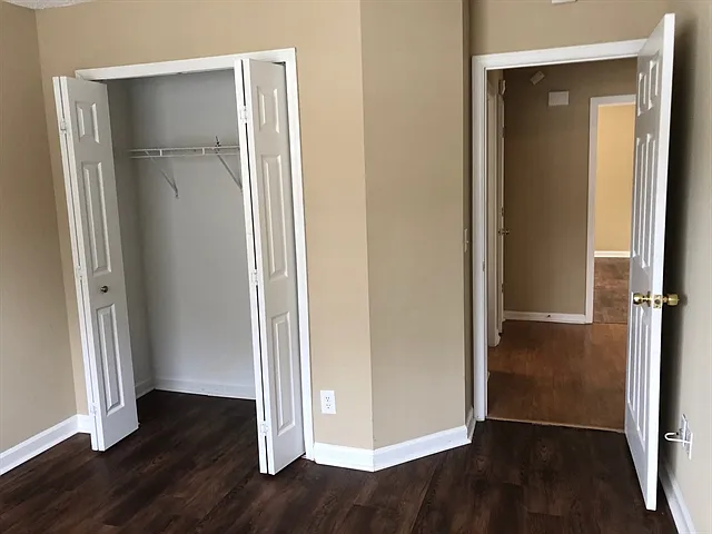 9 Barons Way — Photo 16