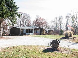 6069 S State Road 45 Rd, Bloomfield, IN 47424