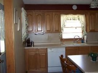 416 8th St NE, Staples, MN 56479