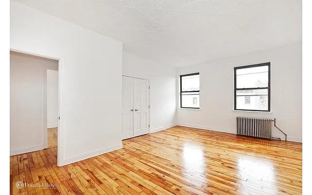 Rented by Douglas Elliman | media 14