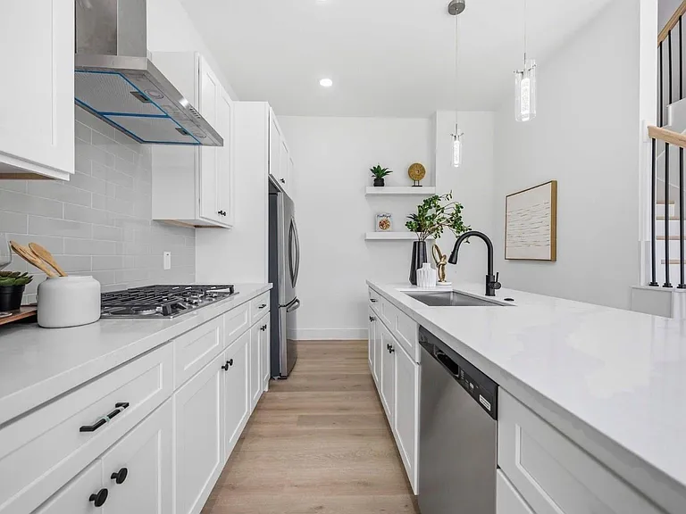 3103 Lelia St #B — Photo 10