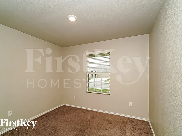 1830 Morse Way — Photo 11