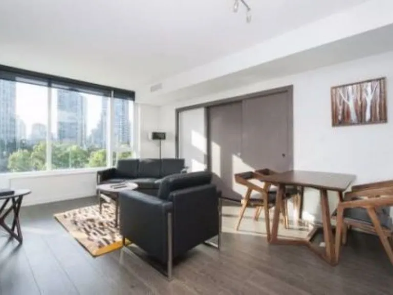 68 Smithe St #718 — Photo 14