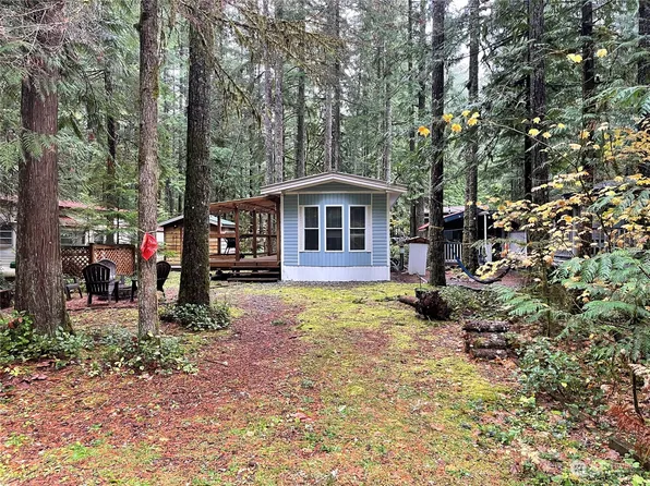 302 Schinn Canyon Drive, Deming, WA 98244