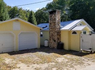 9 Warren St, Bridgton, ME 04009