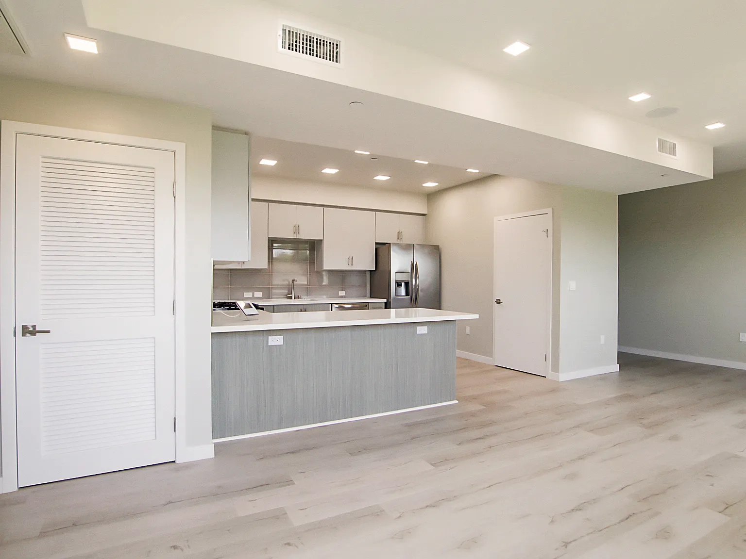 The Vivant Apartments — Photo 3