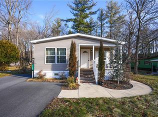 148 E Zimmer Dr, Walnutport, PA 18088