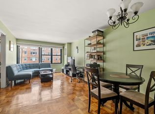 200 E 74th St APT 4G, New York, NY 10021