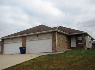 112 Bailey Cir #B, Rogersville, MO 65742