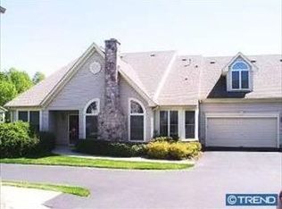 217 Sugarberry Ln, Langhorne, PA 19047
