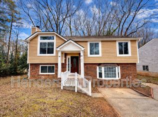 1030 Glenfiddich Dr, Charlotte, NC 28215