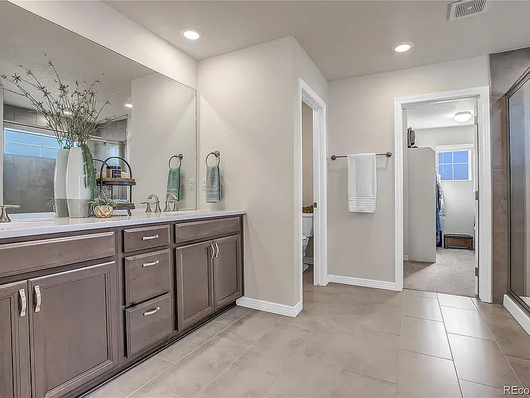 502 176th Ave — Photo 30