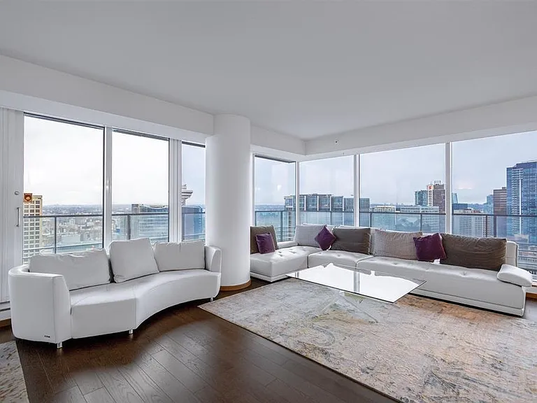 1011 Cordova St W #4103 — Photo 2