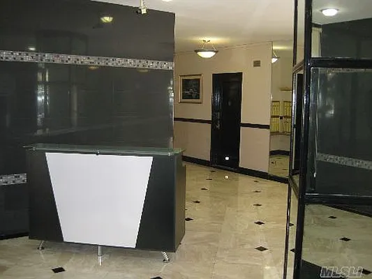 Sold by Sherlock Homes Realty Corp. Glen Cove | media 17