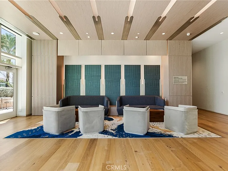 877 Francisco St #717 — Photo 32
