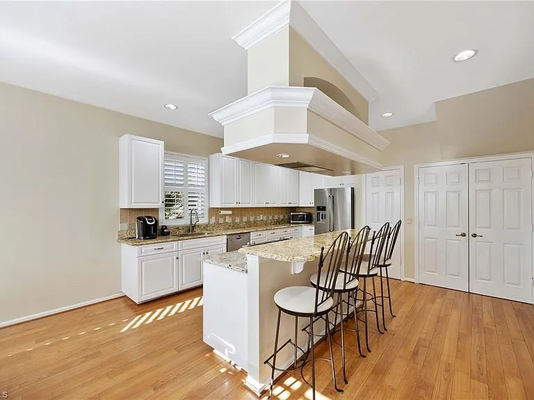 9192 Brendan Preserve Ct — Photo 8
