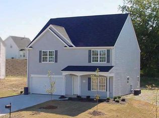 2128 Laurens Woods Dr, Winston Salem, NC 27127