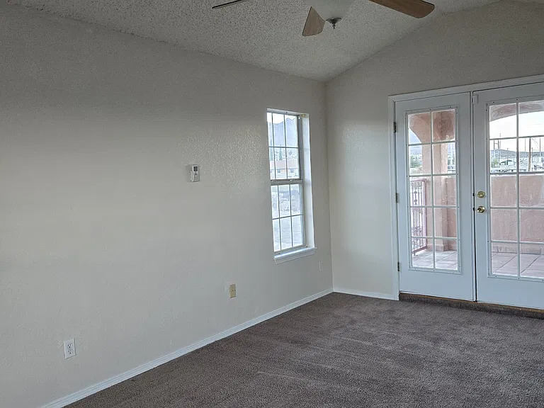 8513 Mercury St #A — Photo 10