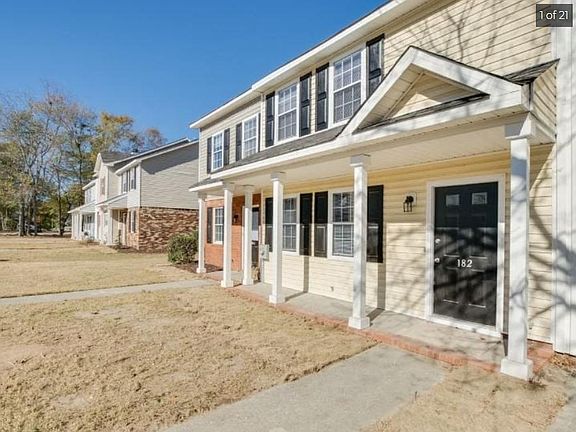 5th image of 141 Petersburg Cir #2B-1Ba-1050Sqft