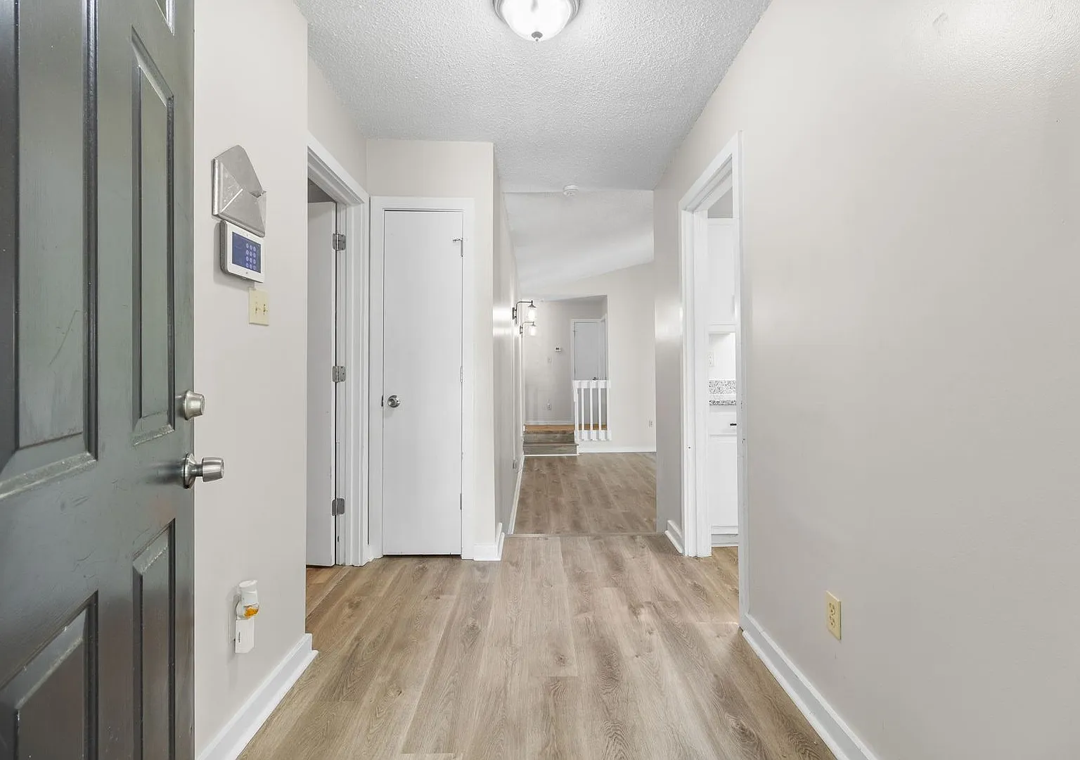 3 Bedroom/2 Bath Home — Photo 4