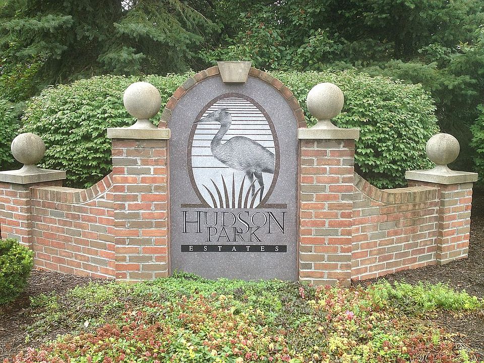 1st image of 2220 Olde Farm Ln