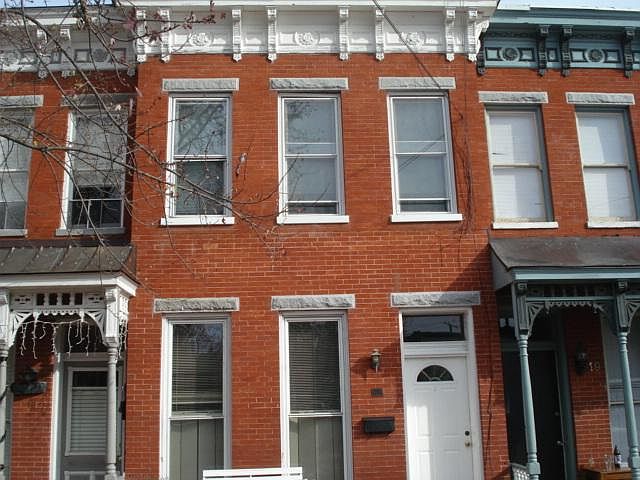 1st image of 17 S Morris St