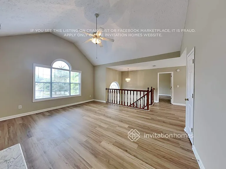 3208 Evonshire Ln — Photo 4