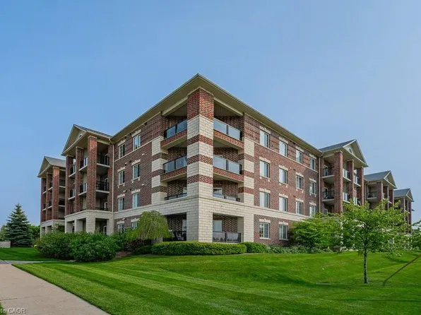 308 Watson Pkwy N #315, Guelph, ON N1E 0G7